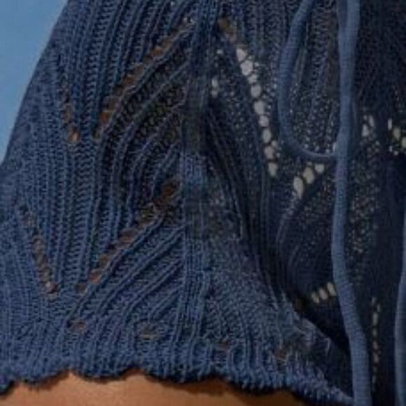 3/$16🎁 Blue Crochet Drawstring Shorts Cover up sz M - Picture 2 of 3